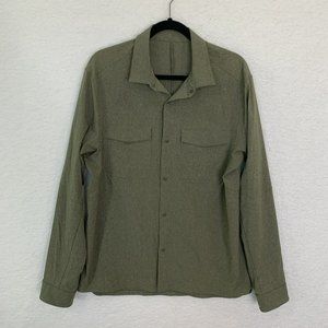 Lululemon Men's Large Olive Green Snap Up Double Pocket Overshirt $118